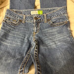 Aeropostale Bayla Y2K Skinny Jeans Medium Wash Size 3/4 Short